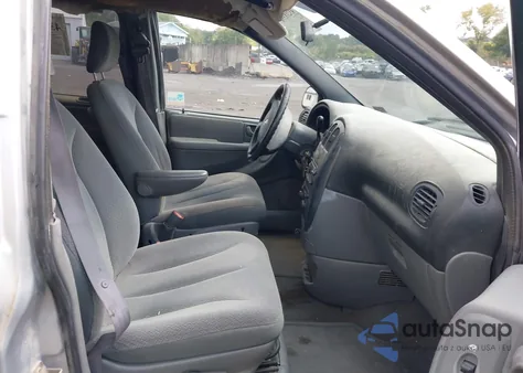 2005 Dodge Caravan Sxt z USA, uszkodzony, nr VIN 1D4GP45R25B144561